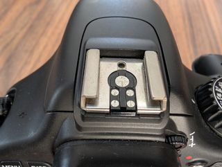 Cámara Canon EOS 550D + Objetivo 55-250m + Mochila