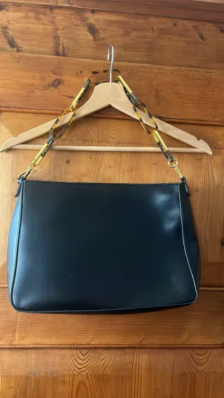 Borsa nera donna con tracolla a catena