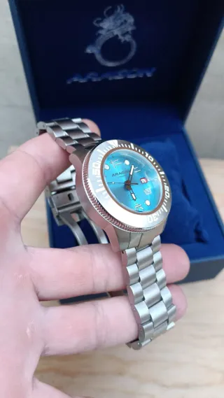 Aragon Divemaster II Caracteres Chinos