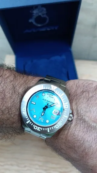 Aragon Divemaster II Caracteres Chinos