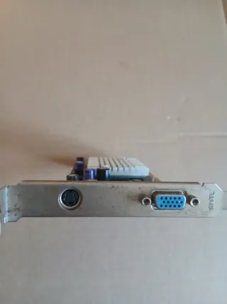 Tarjeta Gráfica NVIDIA GeForce FX 5200 128MB