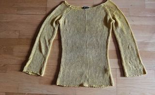 Jersey amarillo manga larga