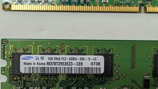 Ram  Samsung DDR2 da 1GB X2 banchi (tot. 2 GB.)