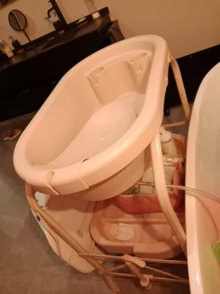 Bañera y cambiador para bebé