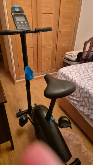 Bicicleta Estática Negra