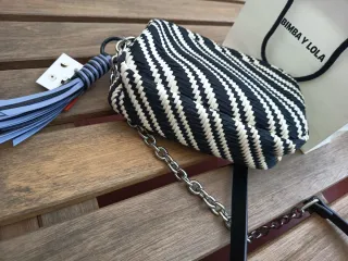 Bolso Bimba y Lola y pendientes de regalo