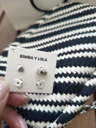 Bolso Bimba y Lola y pendientes de regalo