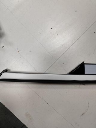 228735 moldura puerta yp00051177 opel grandland -