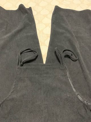 Peto de pantalón negro