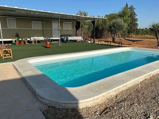 Chalet en venta en Carmona