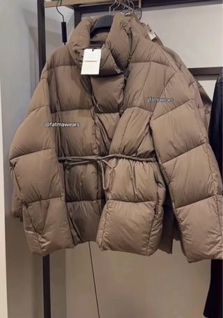Chaqueta acolchada Zara marrón talla única