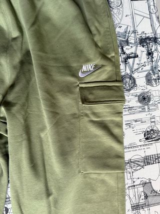Pantalón Cargo Nike Verde