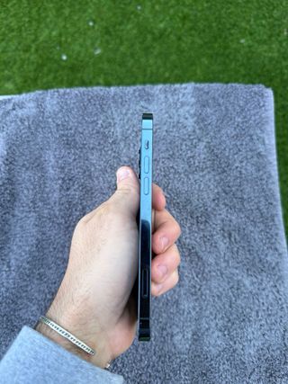 Iphone 12 pro Azul/Gris en perfecto estado