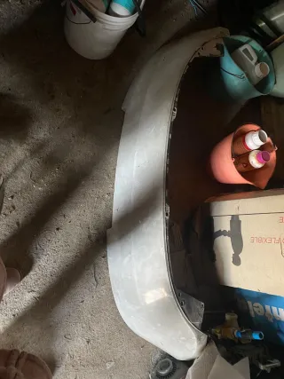 Parachoques trasero Golf V original nunca montado