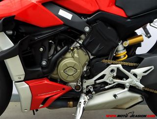 DUCATI STREETFIGHTER V4