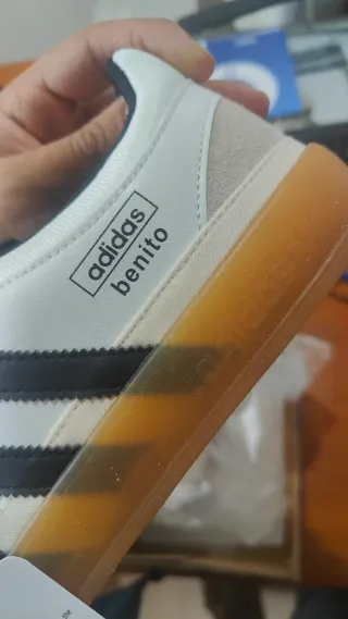 Adidas Gazelle x Bad Bunny Benito n.41 EU