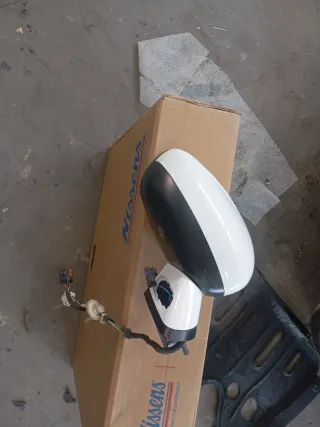 Retrovisor Citroën C4 II Derecho 2015