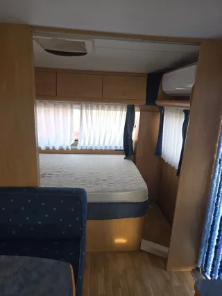 SE VENDE CARAVANA SUN ROLLER QUEEN