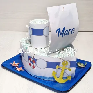 Tarta de pañales barco personalizada a tu gusto