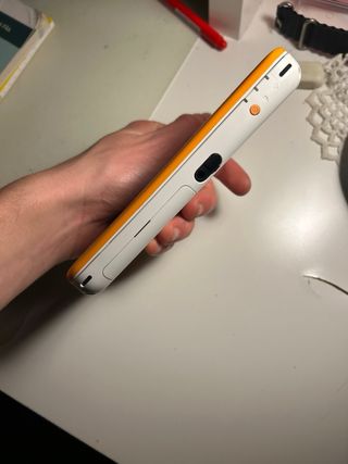 Nintendo 2DS XL White & Orange