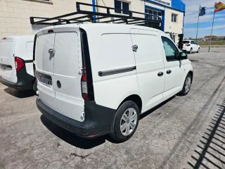 Volkswagen Caddy 2021