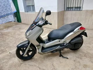 Yamaha X MAX 250 2006 ITV Buen Estado