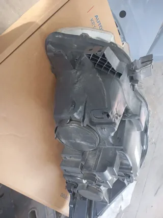 Faro Izquierdo Citroën C4 (hasta 2015)