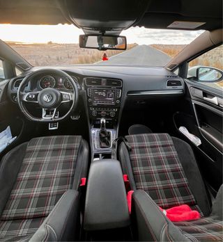 Golf gti performance 230cv full extras muy cuidado