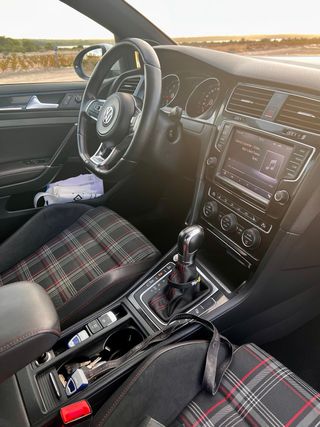 Golf gti performance 230cv full extras muy cuidado