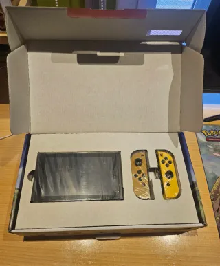 Nintendo Switch Edición Pokémon Pikachu