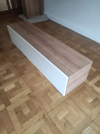 Mueble TV madera salón