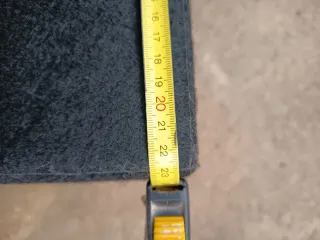 Cajón para medios de coche