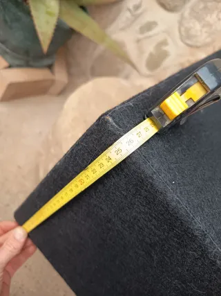 Cajón para medios de coche