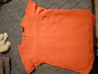 Blusa coral manga volante