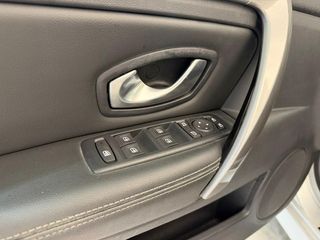 Renault Laguna Dynamique TomTom 2.0 Energy dCi 130 eco2