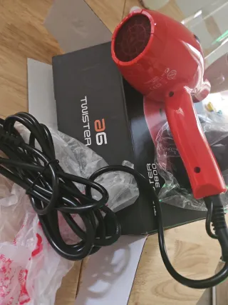 Secador de pelo Twister 3800 Rojo