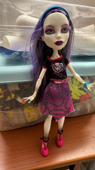 Monster High Spectra Vondergeist