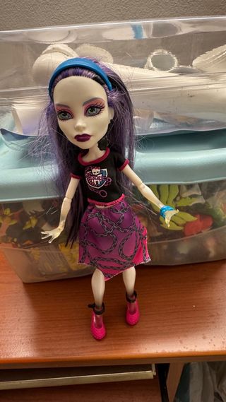 Monster High Spectra Vondergeist
