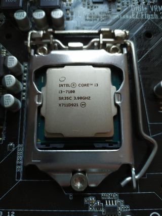 Combo placa base Asus H110M-R + i3-7100 + otros