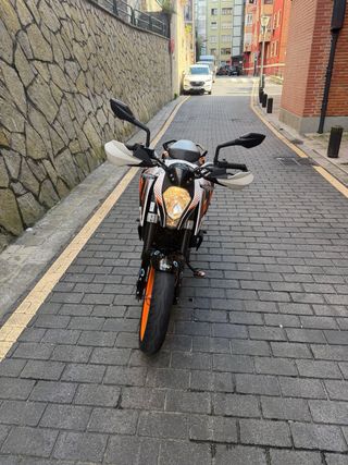 KTM 390 Duke Moto NAKED