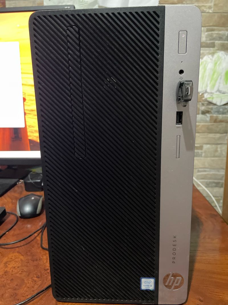 Ordenador HP ProDesk Negro Montado en domicilio