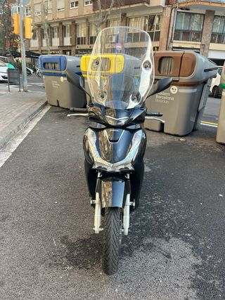 Honda SH 125cc Scooter Negra Automática 12.500 km