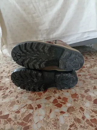 Botas Quechua Forclaz lady  impermeables mujer.