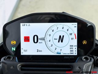 DUCATI HYPERMOTARD 950 RVE -GARANTÍA OFICIAL-