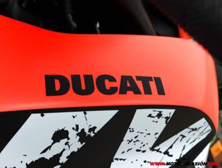 DUCATI HYPERMOTARD 950 RVE -GARANTÍA OFICIAL-