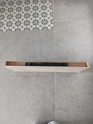 Estantería Kallax pared madera