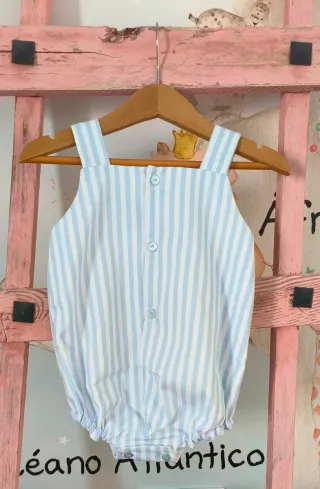 Ranita bebé tirantes estampado floral y rayas