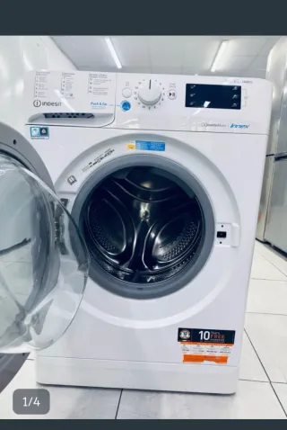 Lavadora secadora junto