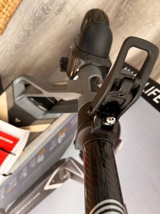 Niu KQi Air Patinete Eléctrico Carbono 11,9kg