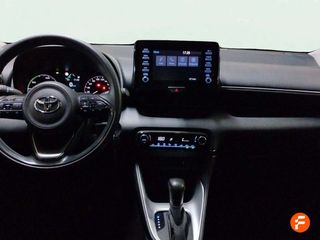 Toyota Yaris 1.5 120H Business Plus